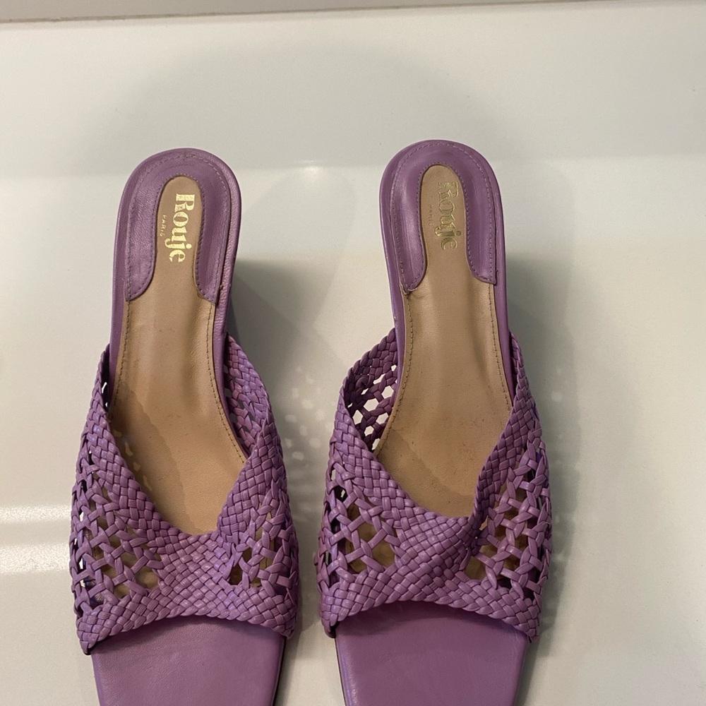 Rouje purple wedge heels